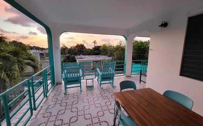 2 Bedroom Outdoor Coco Loco Guesthouse Outdoor Area
